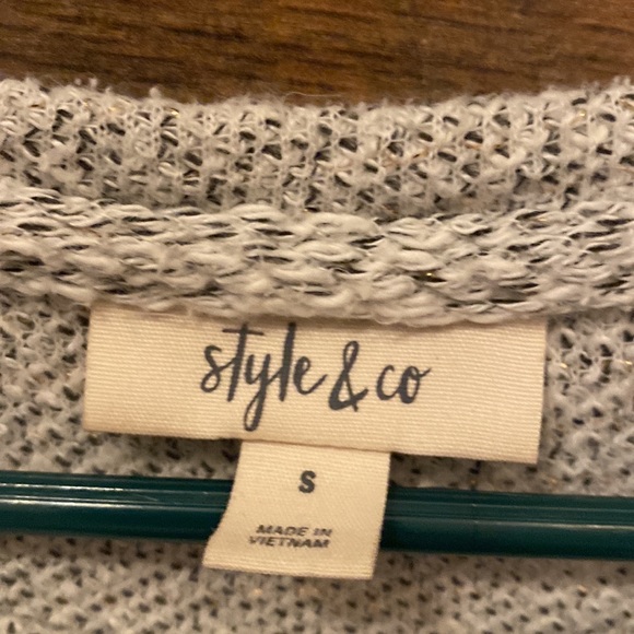 Style and Co tan sparkle sweater size small - Picture 2 of 3